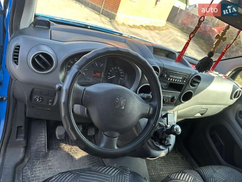 Минивэн Peugeot Partner 2008 в Звягеле