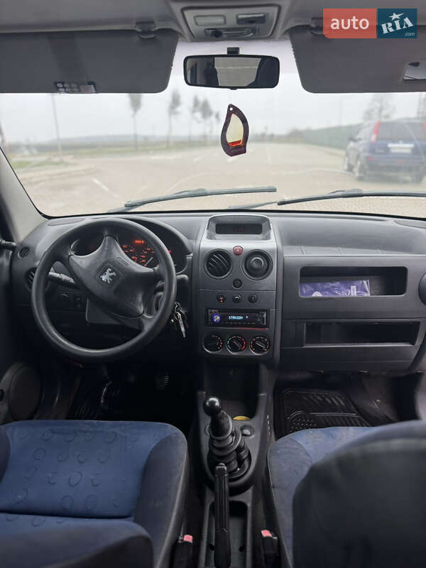Минивэн Peugeot Partner 2004 в Красилове фото 9 Минивэн Peugeot Partner 2004 в Красилове