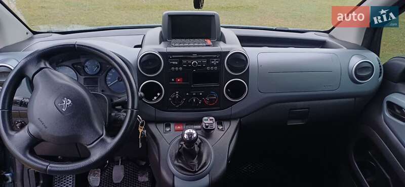 Минивэн Peugeot Partner 2012 в Березному