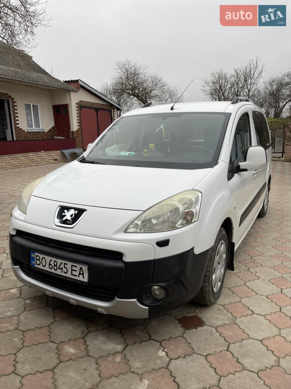 2010 Peugeot Partner - мініатюра 12