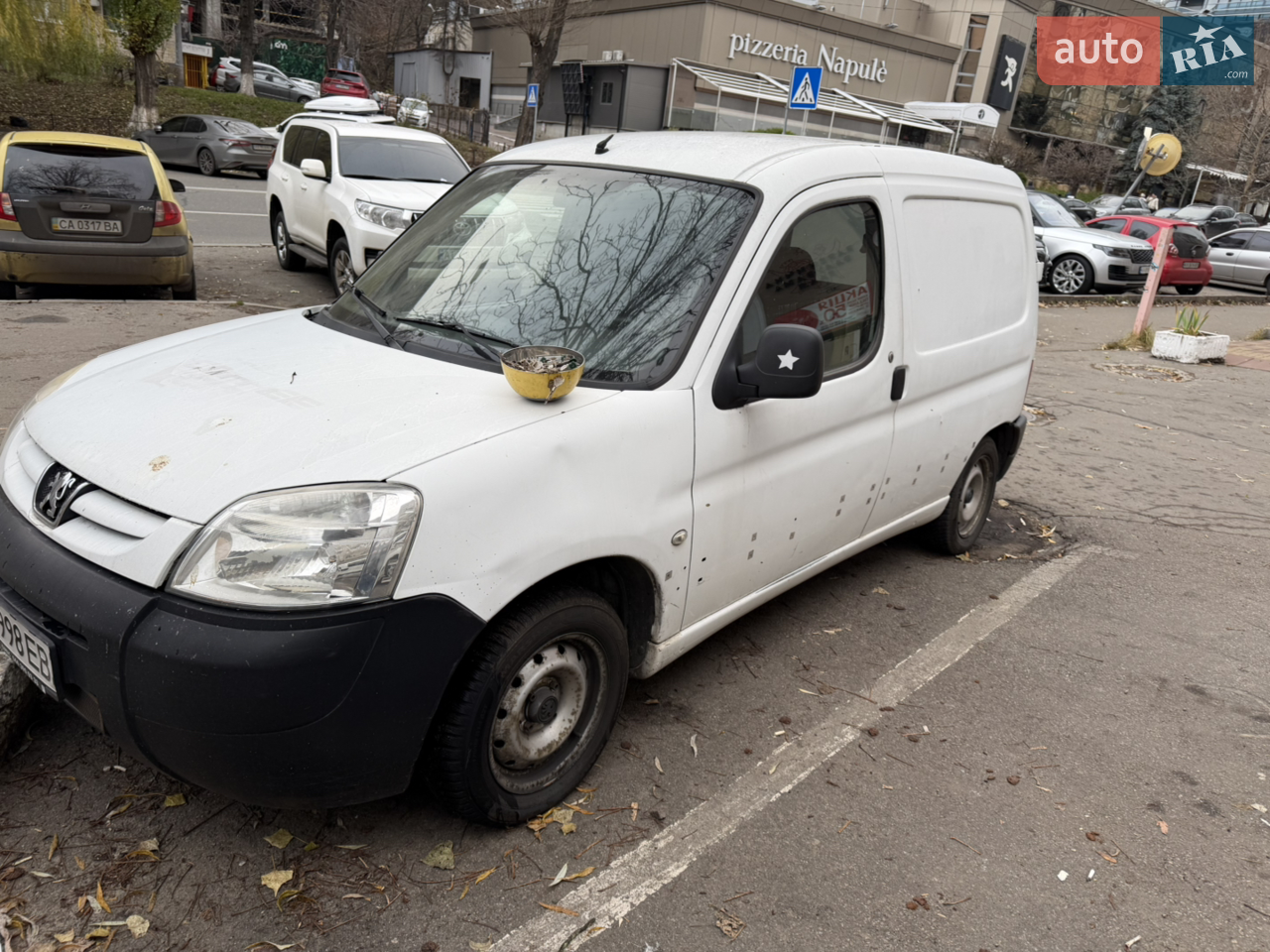2010 Peugeot Partner - мініатюра 11