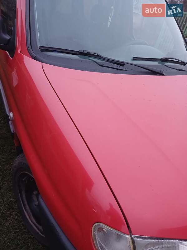 Минивэн Peugeot Partner 2000 в Судовой Вишне