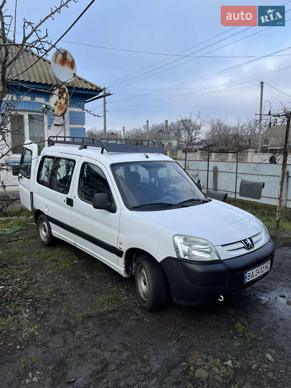 Минивэн Peugeot Partner 2007 в Голованевске