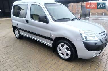 Мінівен Peugeot Partner 2006 в Чернівцях