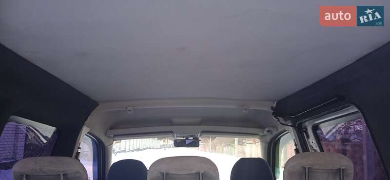 Мінівен Peugeot Partner 2003 в Славуті