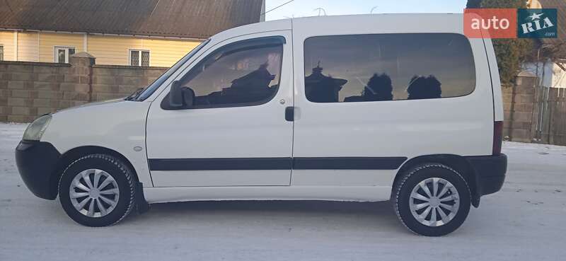 Мінівен Peugeot Partner 2003 в Славуті