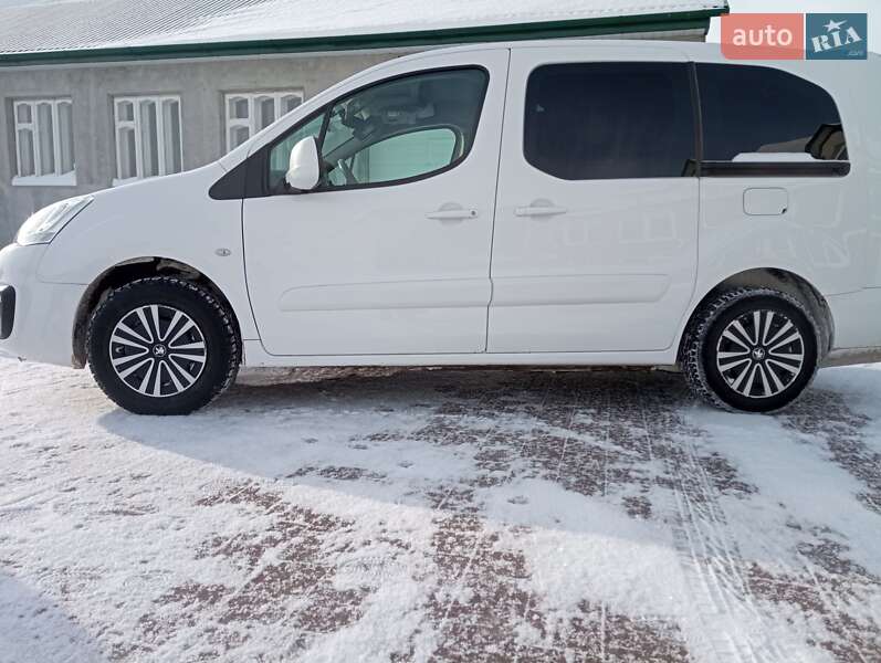 Вантажний фургон Peugeot Partner 2017 в Тернополі