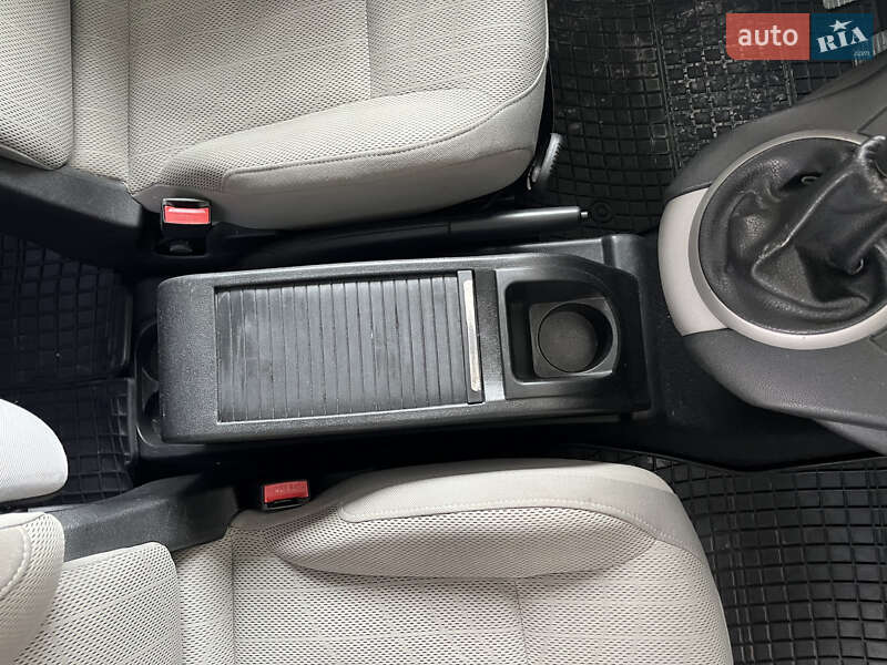 Минивэн Peugeot Partner 2010 в Славуте