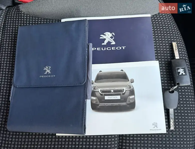 Минивэн Peugeot Partner 2017 в Львове документ