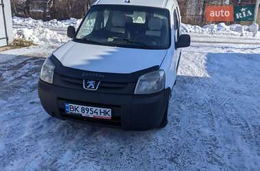 Грузопассажирский фургон Peugeot Partner 2004 в Ровно
