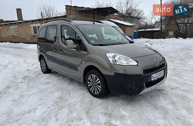 Мінівен Peugeot Partner 2013 в Нововолинську