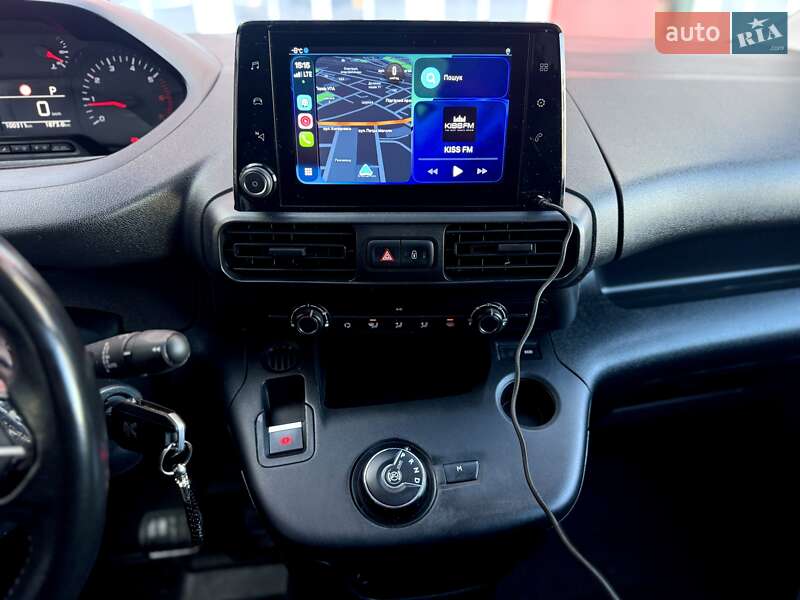 Вантажний фургон Peugeot Partner 2019 в Рівному