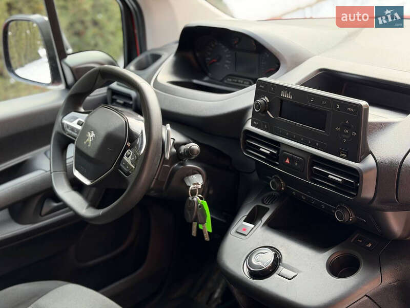 Грузовой фургон Peugeot Partner 2021 в Киеве фото 18 Грузовой фургон Peugeot Partner 2021 в Киеве