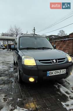 Мінівен Peugeot Partner 2006 в Рівному