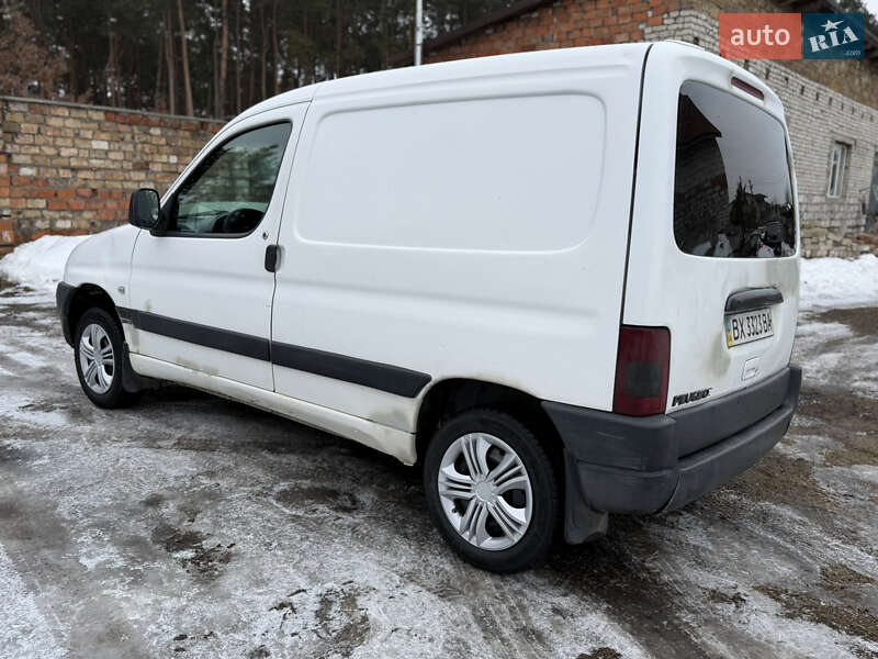 Грузовой фургон Peugeot Partner 1999 в Славуте
