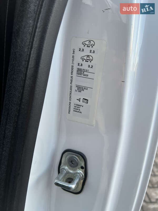 Минивэн Peugeot Partner 2009 в Житомире