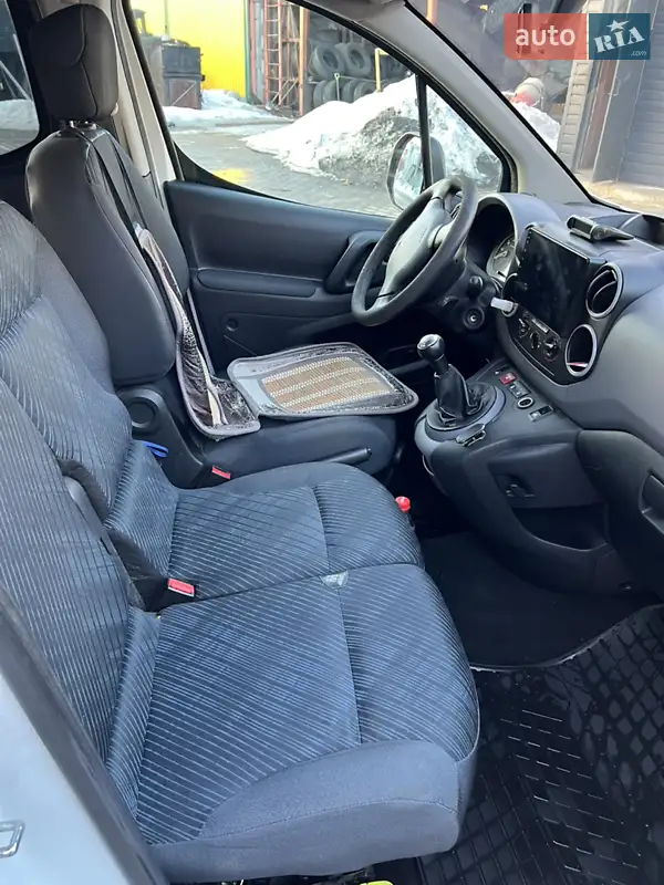 Peugeot Partner 2009 VIN VF37B9HTC9J135240 фото оголошення 27 з 65