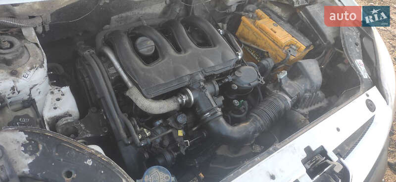 Минивэн Peugeot Partner 2003 в Баре фото 12 Минивэн Peugeot Partner 2003 в Баре