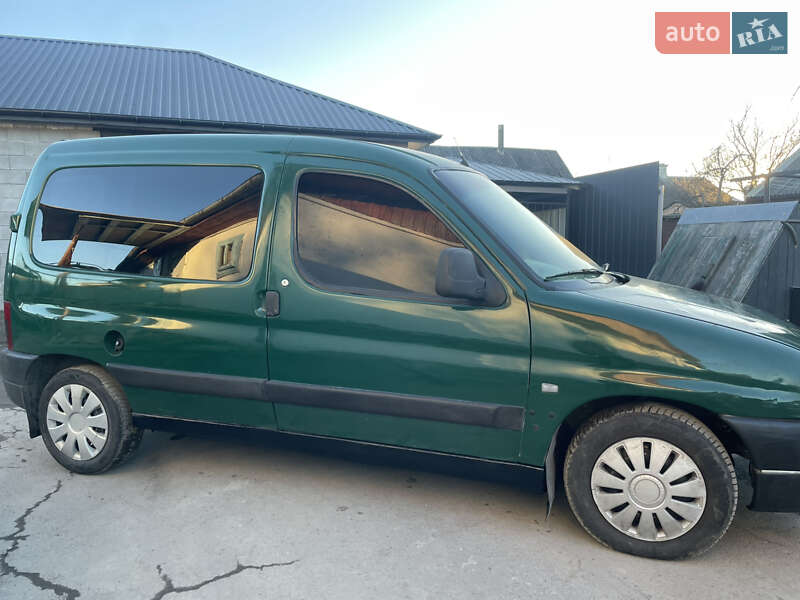 Минивэн Peugeot Partner 2001 в Костополе