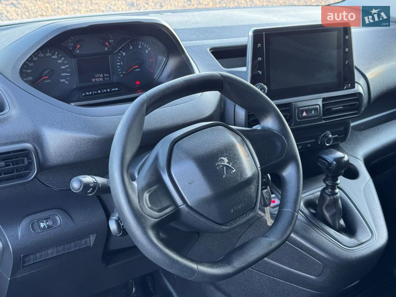 Грузовой фургон Peugeot Partner 2022 в Дубно