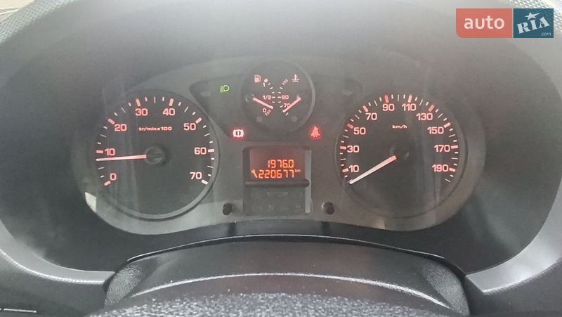 Грузовой фургон Peugeot Partner 2018 в Киеве