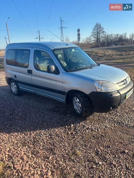 Минивэн Peugeot Partner 2007 в Овруче