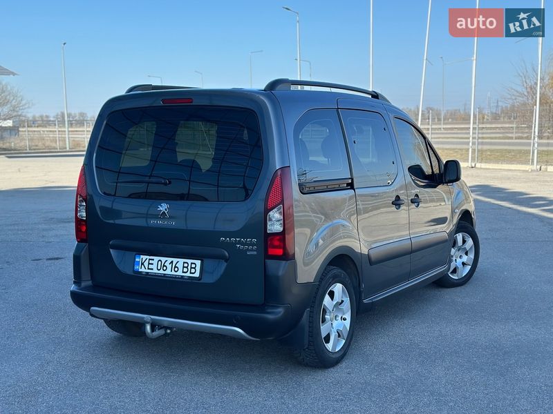 Минивэн Peugeot Partner 2016 в Днепре