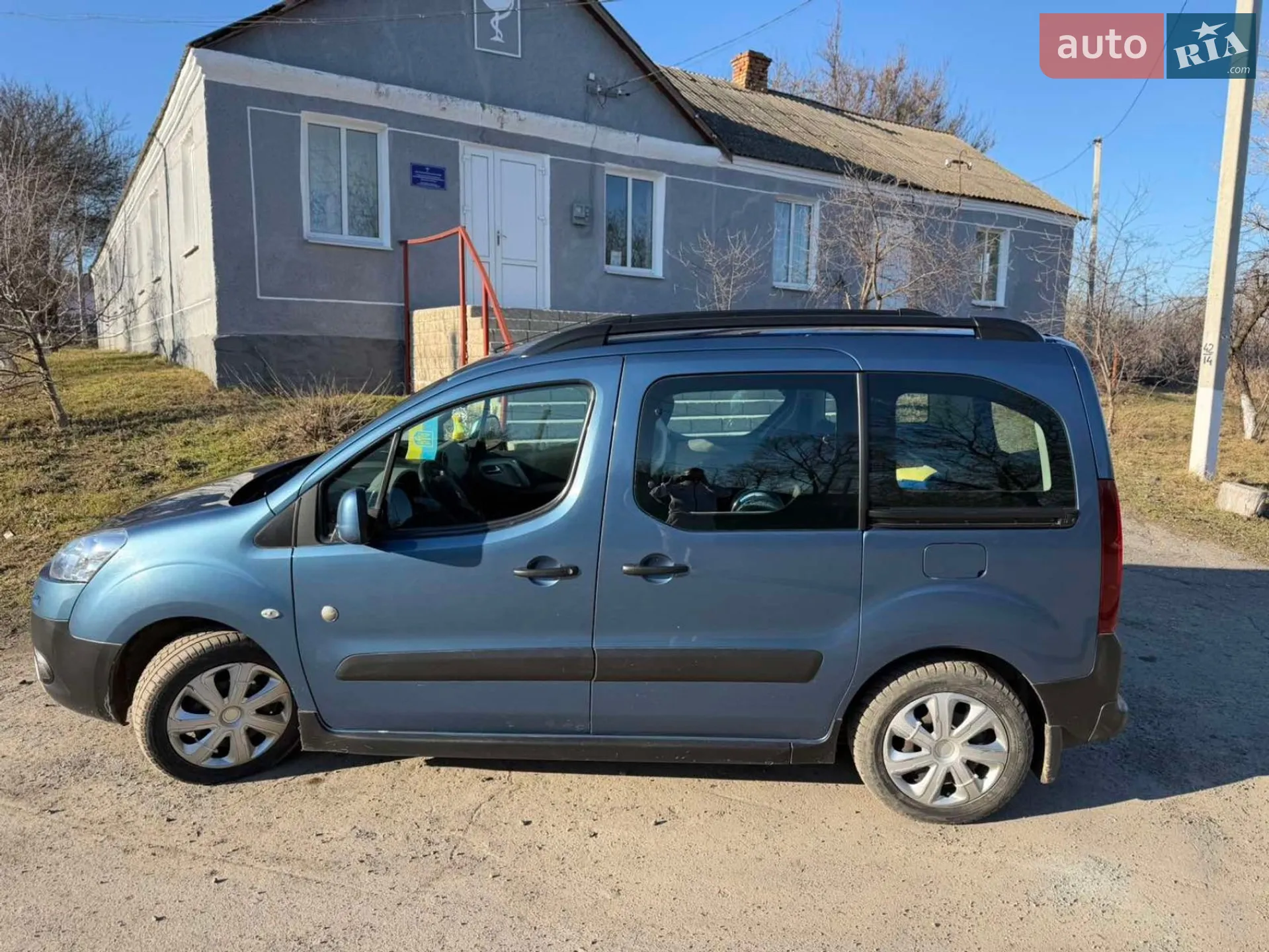2013 Peugeot Partner - мініатюра 11
