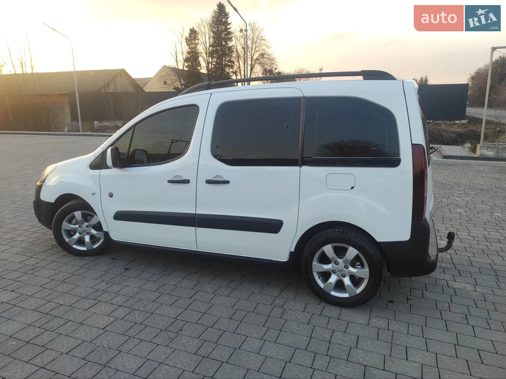 2015 Peugeot Partner - мініатюра 7