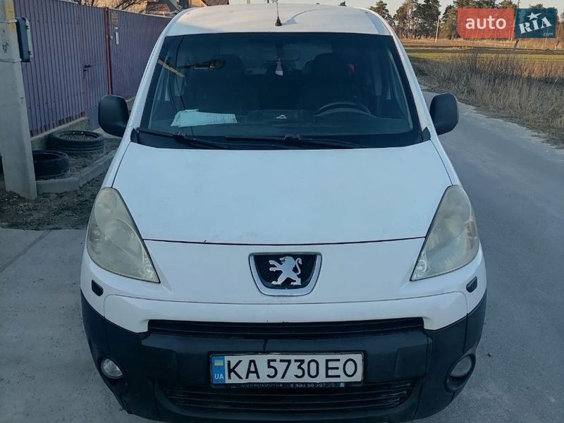 Минивэн Peugeot Partner 2008 в Киеве