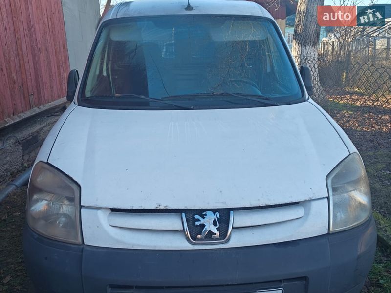 Вантажний фургон Peugeot Partner 2007 в Стрию