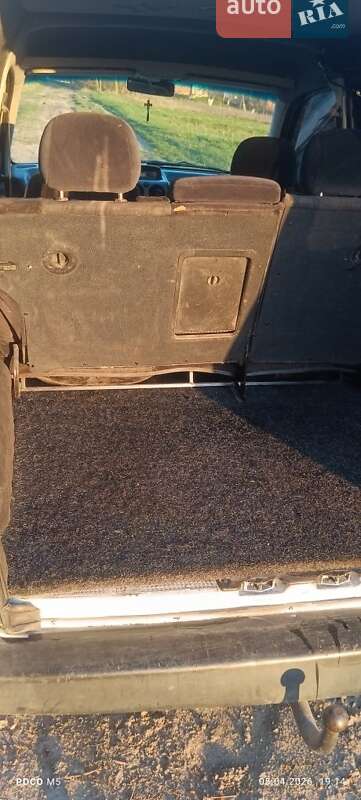 Минивэн Peugeot Partner 2006 в Деражне