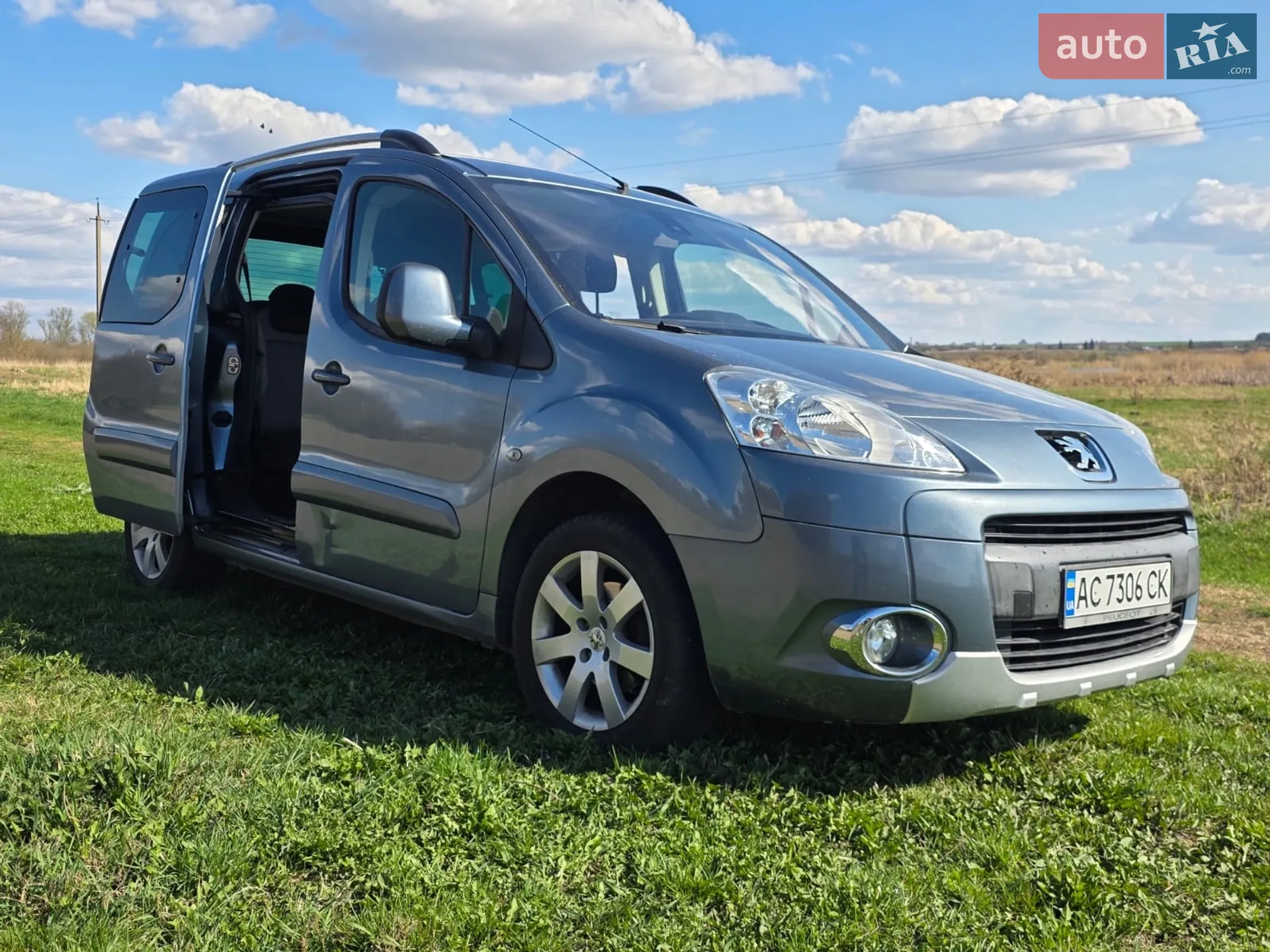 2011 Peugeot Partner - мініатюра 4