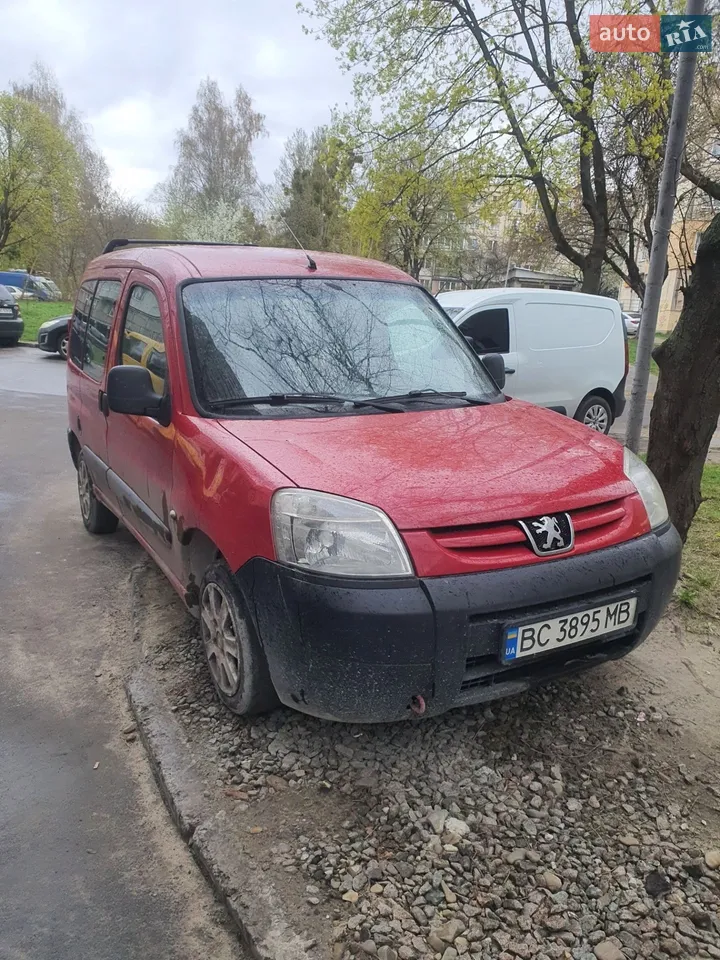 2011 Peugeot Partner - мініатюра 18