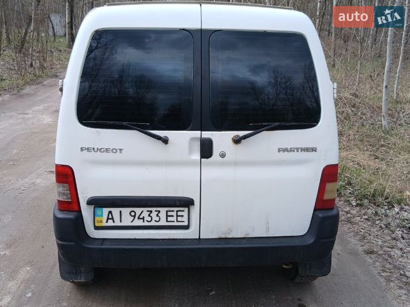 Грузовой фургон Peugeot Partner 2008 в Киеве фото 4 Грузовой фургон Peugeot Partner 2008 в Киеве