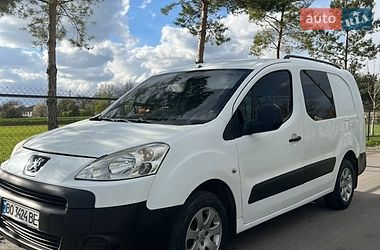 Грузовой фургон Peugeot Partner 2011 в Тернополе