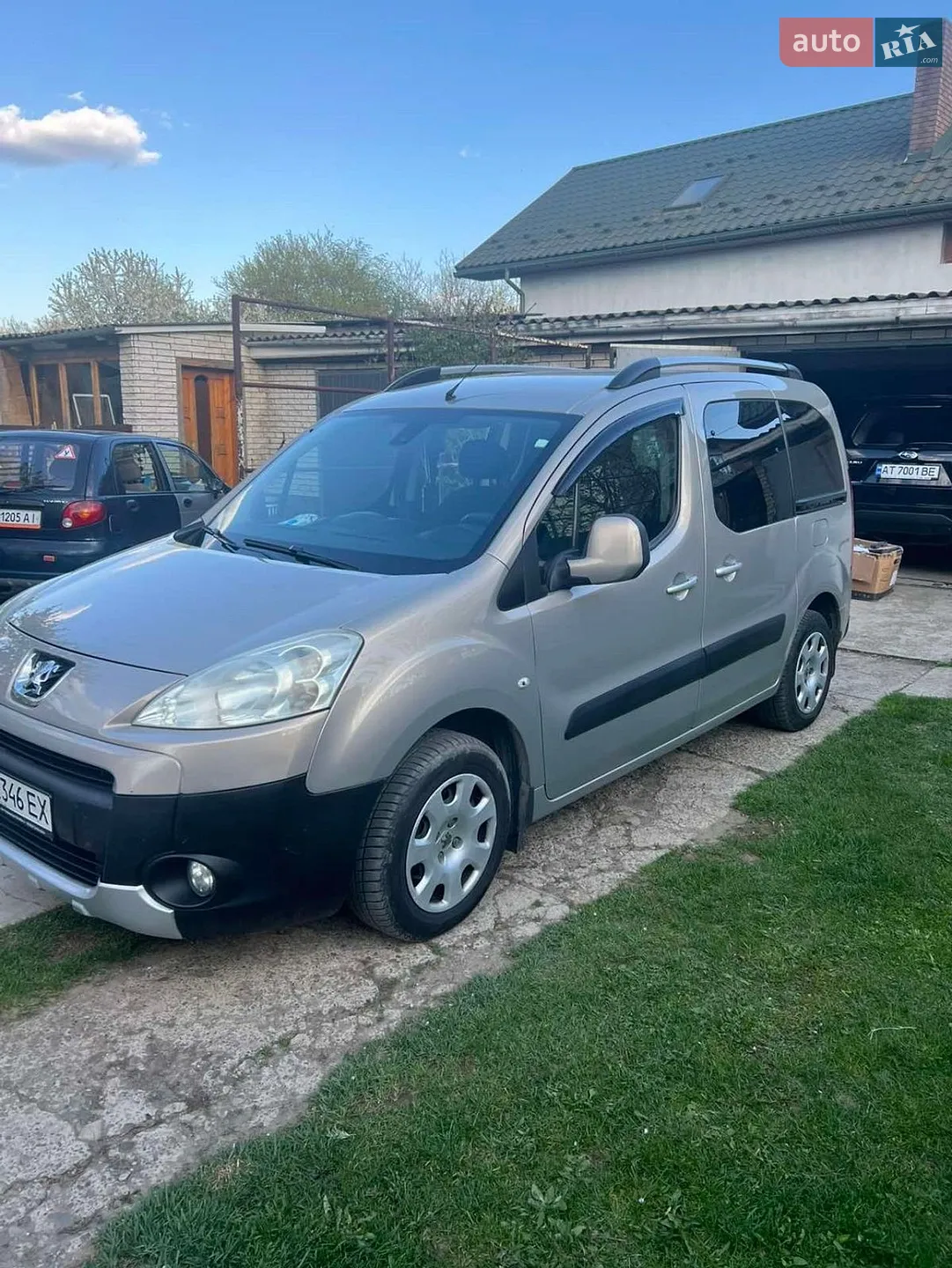 2011 Peugeot Partner - мініатюра 8