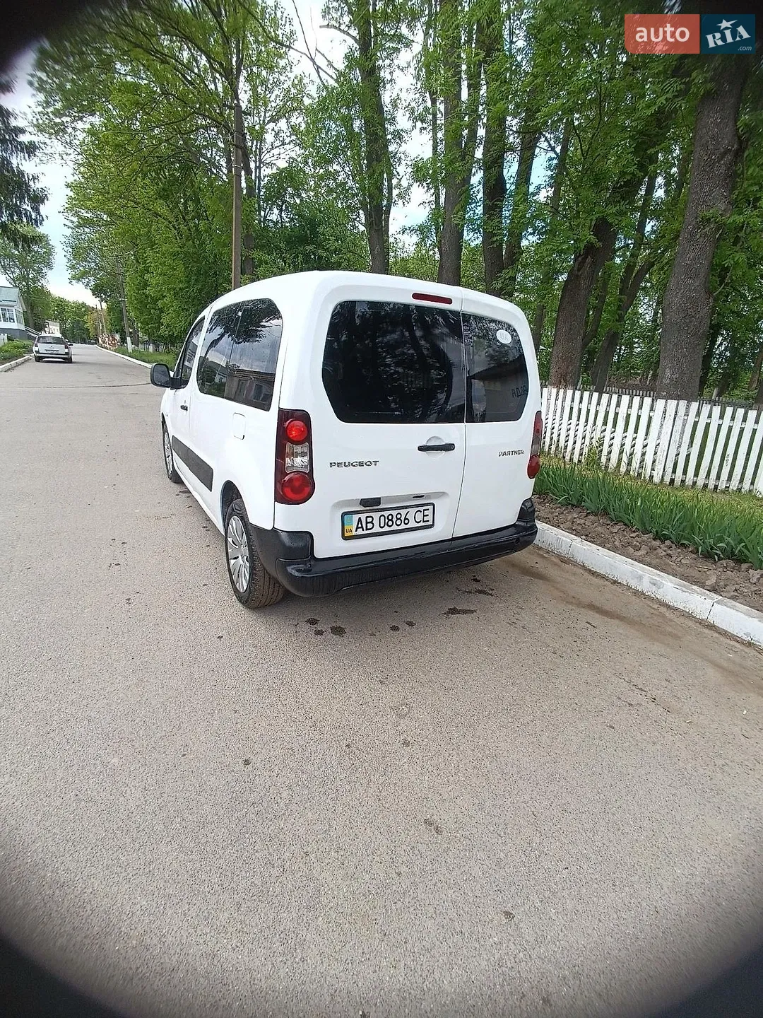 2013 Peugeot Partner - мініатюра 16