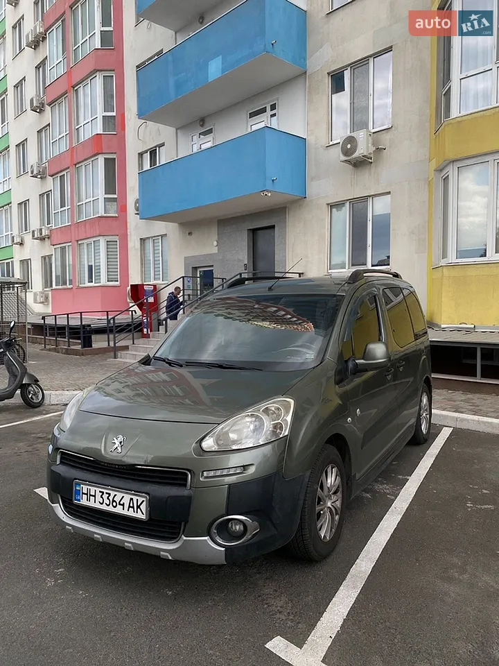 2013 Peugeot Partner - мініатюра 21