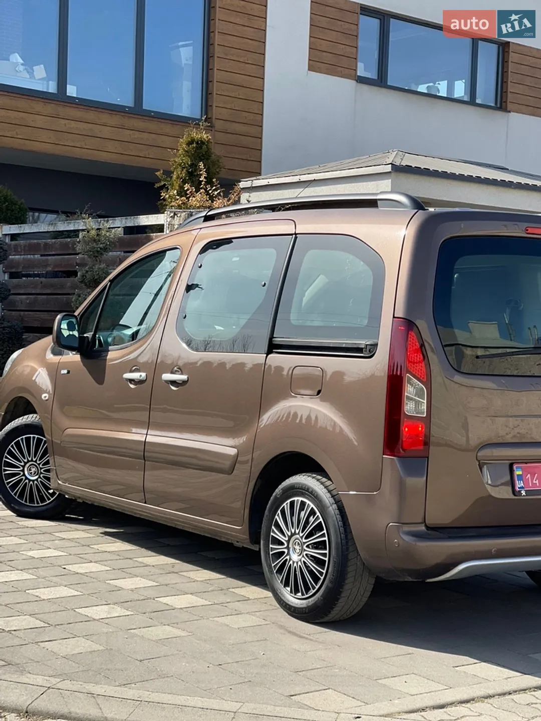 2015 Peugeot Partner - мініатюра 49