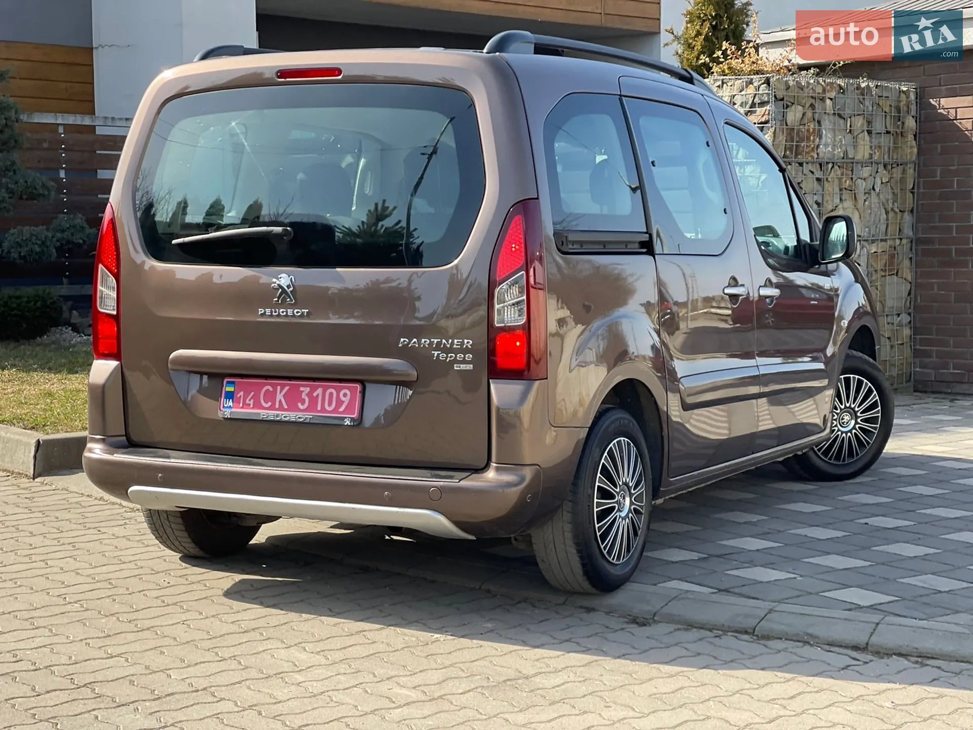 2015 Peugeot Partner - мініатюра 62