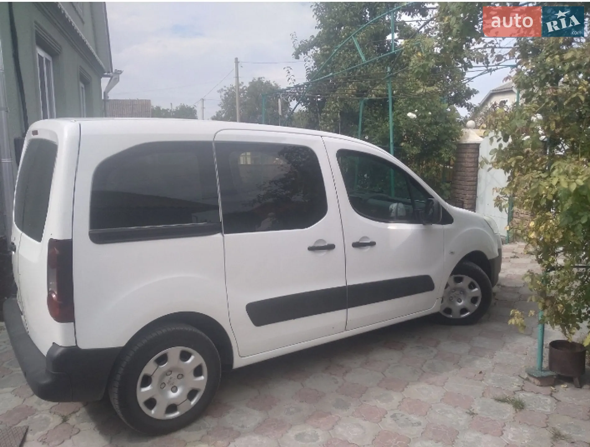 2013 Peugeot Partner - мініатюра 4
