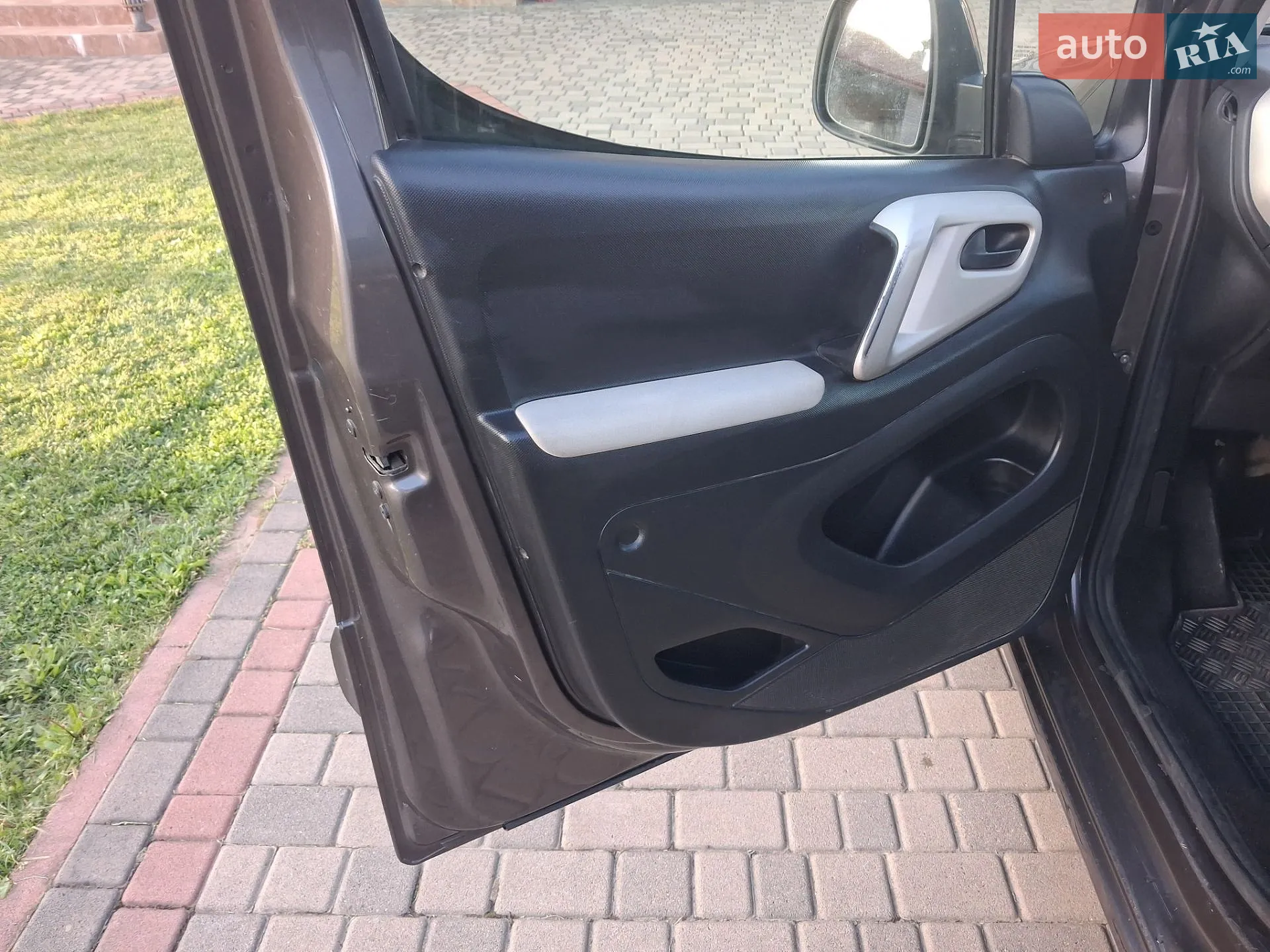 2016 Peugeot Partner - мініатюра 34