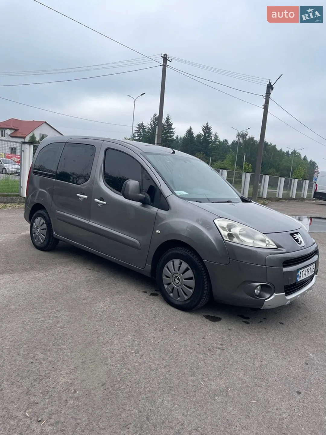 2011 Peugeot Partner - фото 1