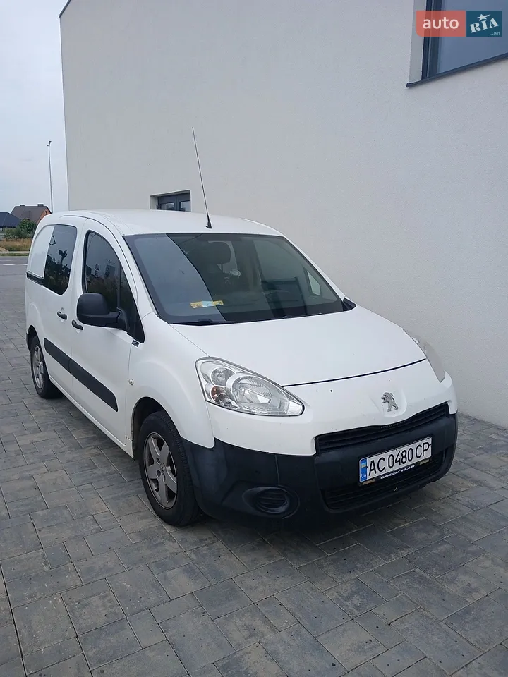 2014 Peugeot Partner - мініатюра 21