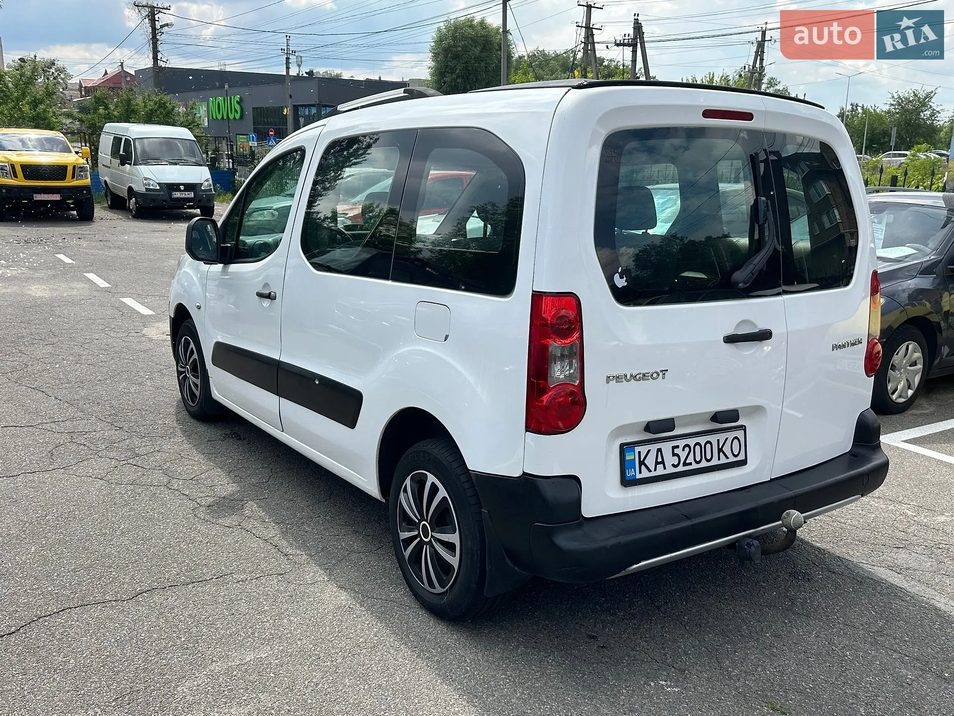 2011 Peugeot Partner - мініатюра 6