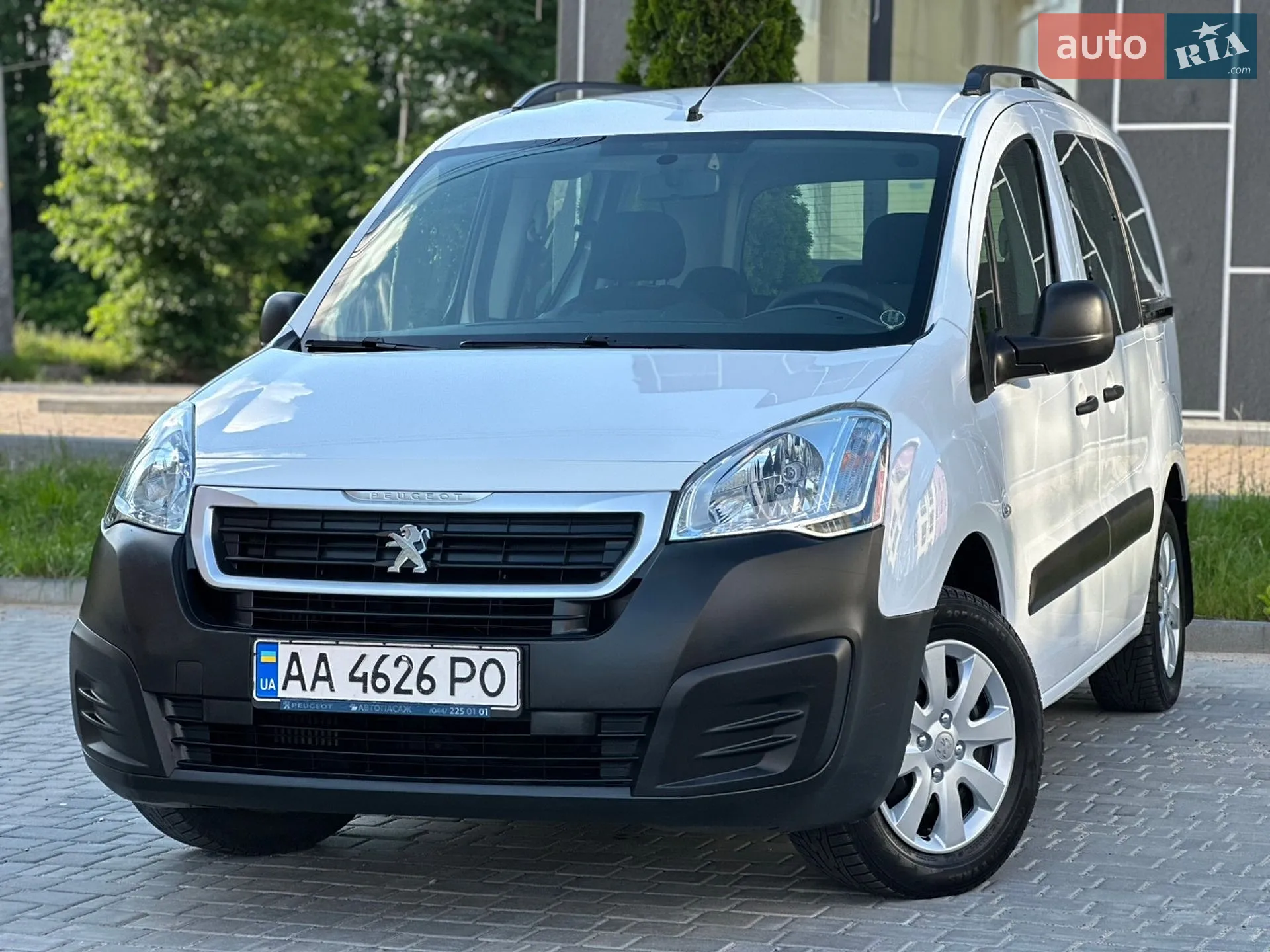2017 Peugeot Partner - мініатюра 93