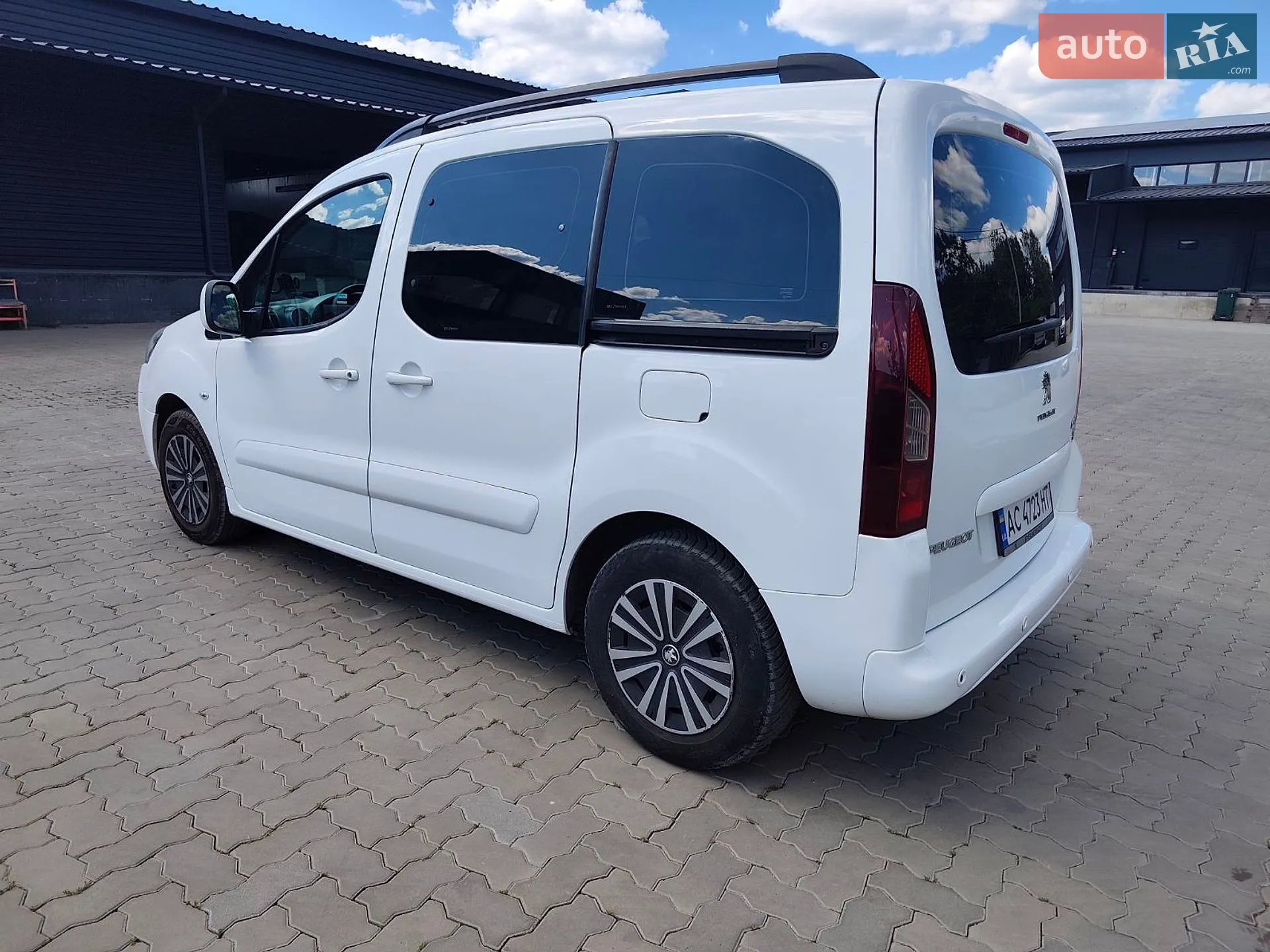 2014 Peugeot Partner - мініатюра 5