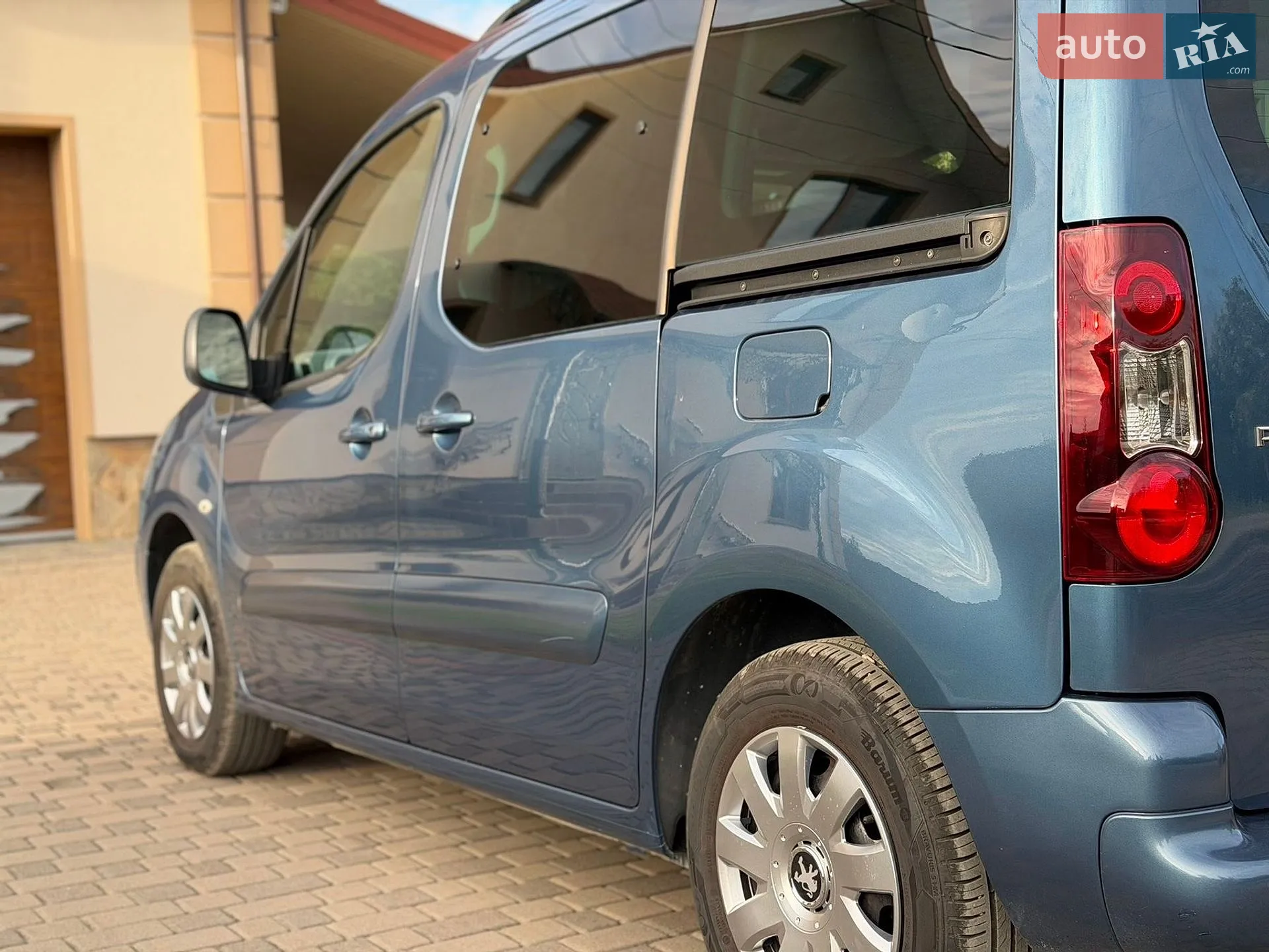 2016 Peugeot Partner - мініатюра 32