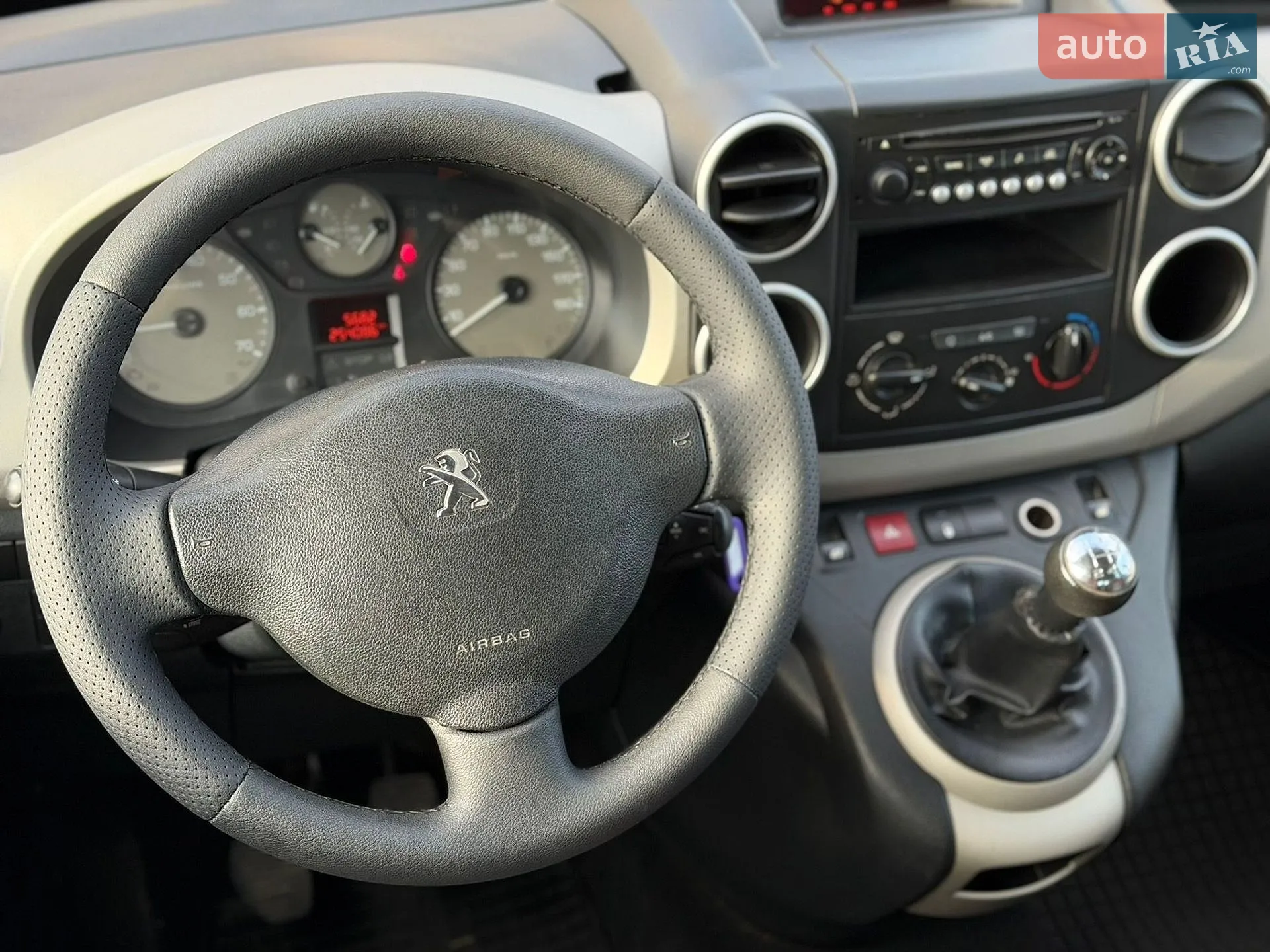 2016 Peugeot Partner - мініатюра 9